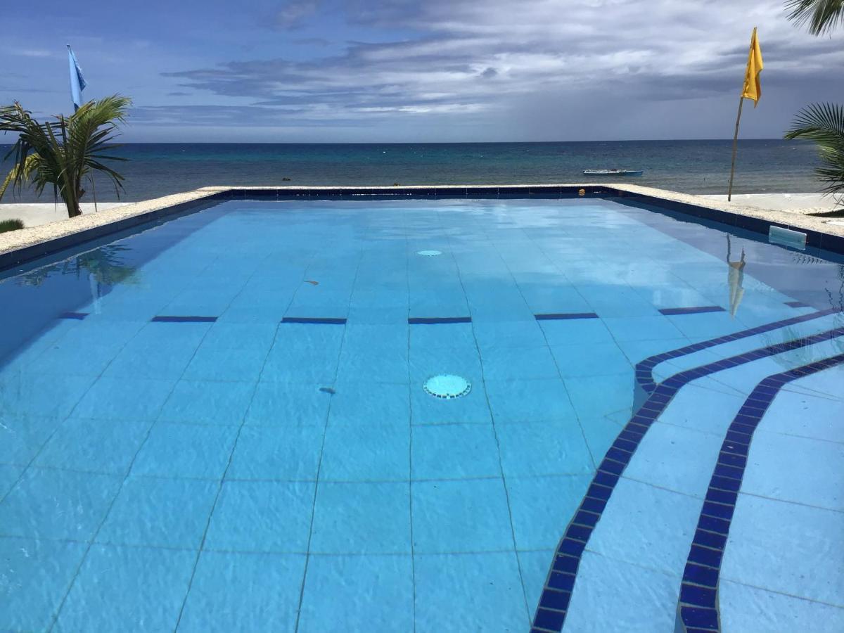 Bamboobeachvilla1 Ac New Oceanfront Pool Sunsetview Garden Kitchen Satellite Starlink Wi-Fi Dimiao エクステリア 写真
