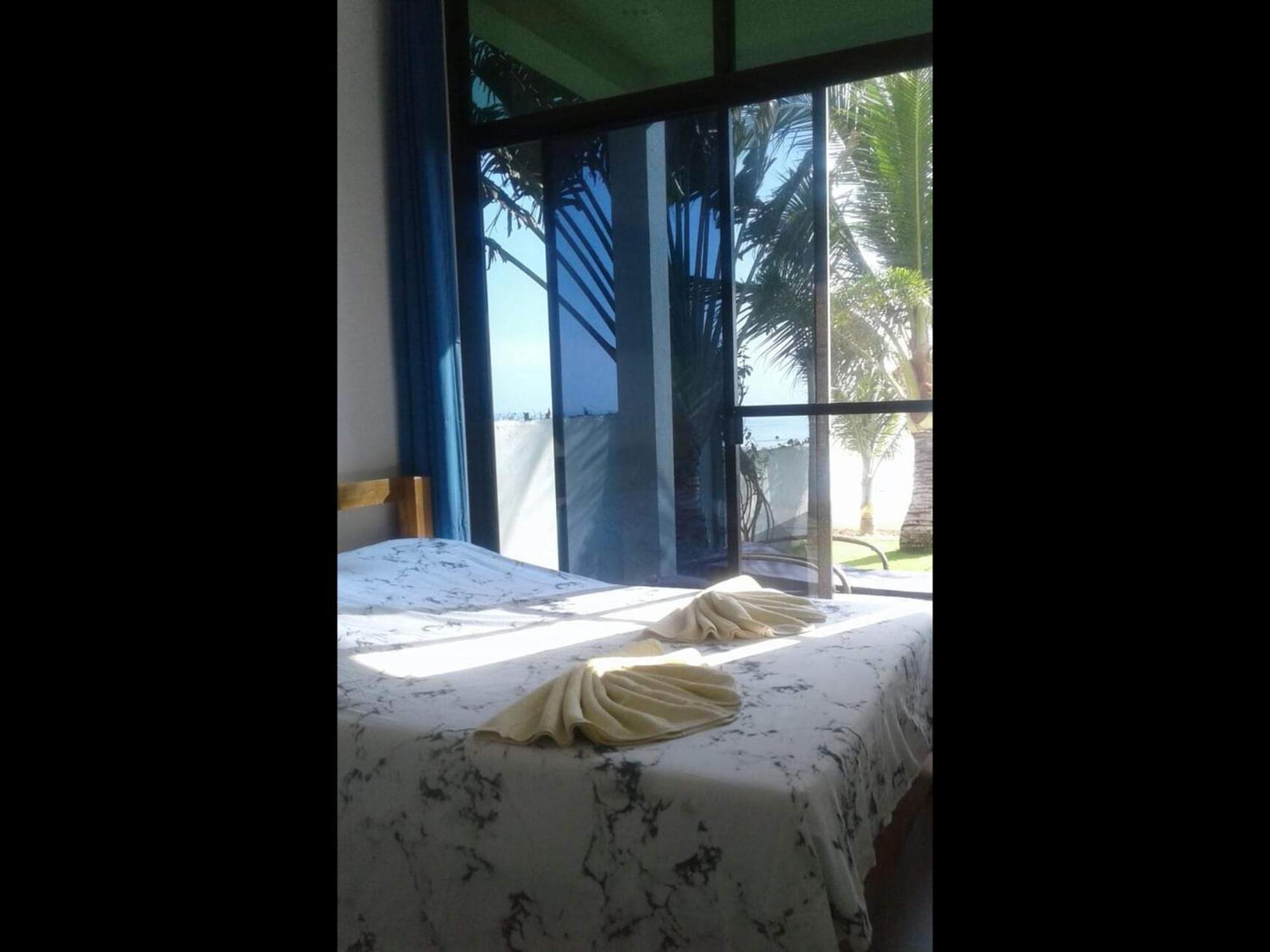 Bamboobeachvilla1 Ac New Oceanfront Pool Sunsetview Garden Kitchen Satellite Starlink Wi-Fi Dimiao エクステリア 写真